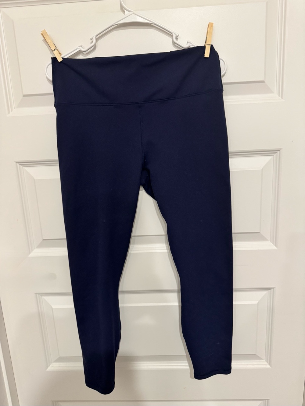 Fabletics Bundle Medium- Large - Picture 6 of 7